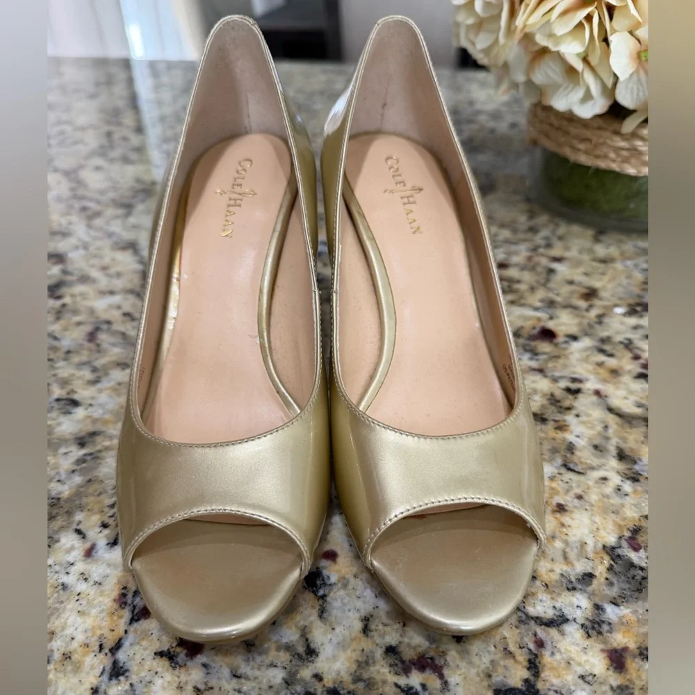 Cole Haan Air Lainey Metallic Gold Leather Open Toe Pumps Nike Air 5.5